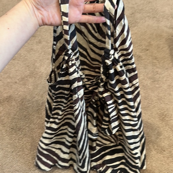 New Top - Picture 4 of 4